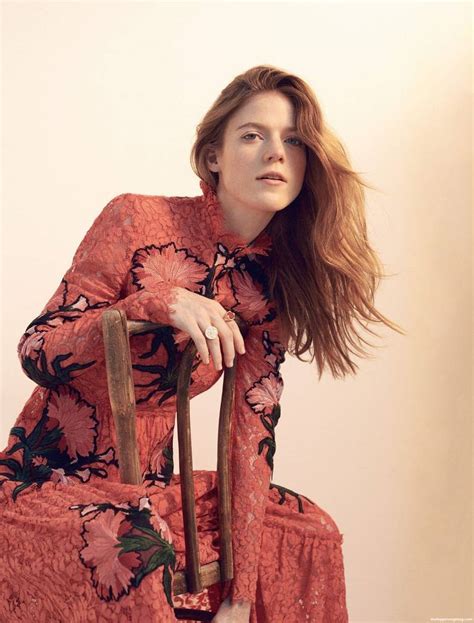 Rose Leslie Nude Photos & Videos